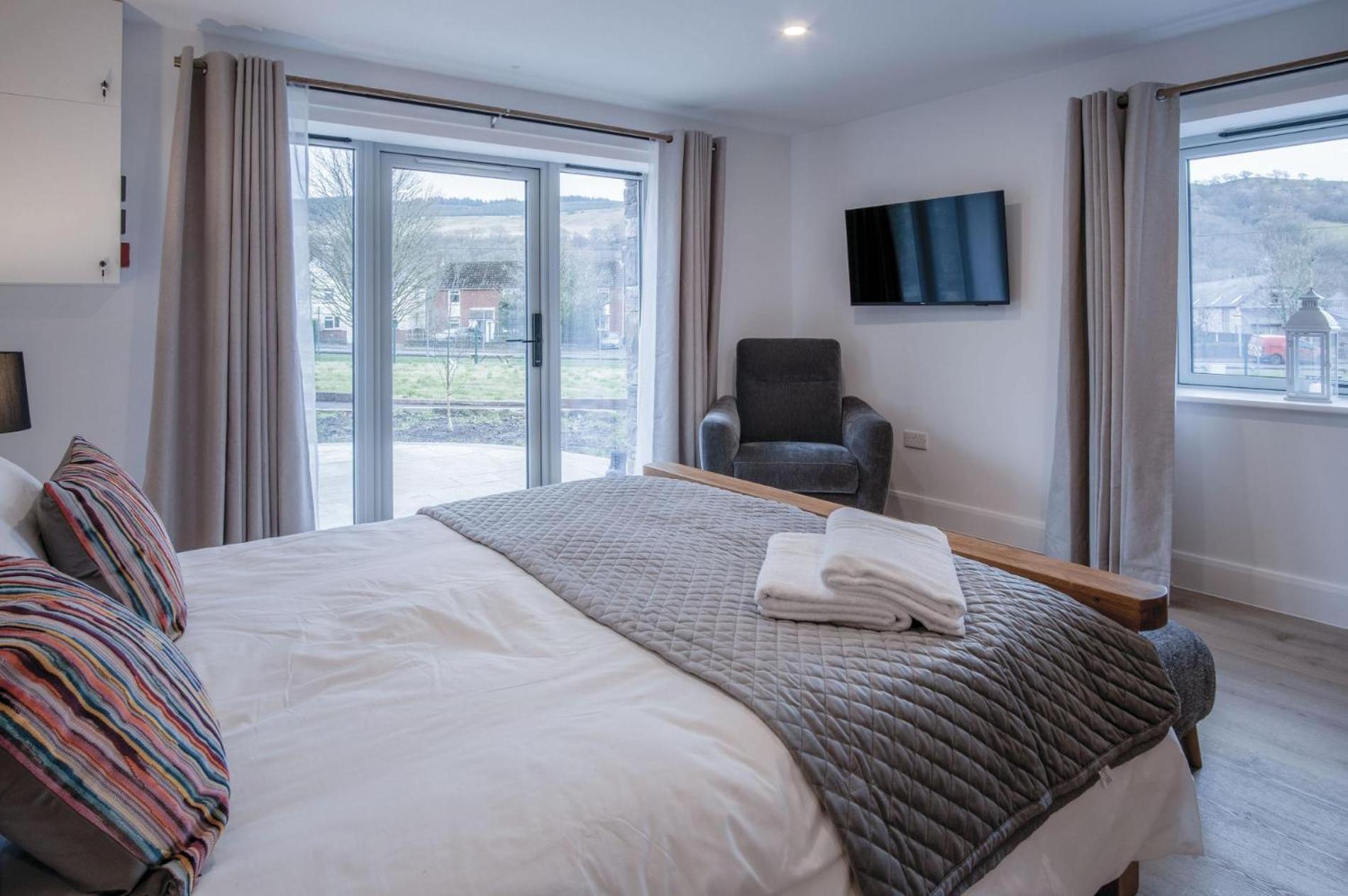 Suite 7 - Sleeping Giant Hotel - Pen Y Cae Inn Brecon Dış mekan fotoğraf